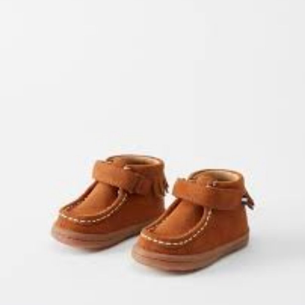 Hanna Andersson Haskell Wallabees Unisex Brown Size 7M